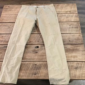 Men Wrangler 32x32 khakis